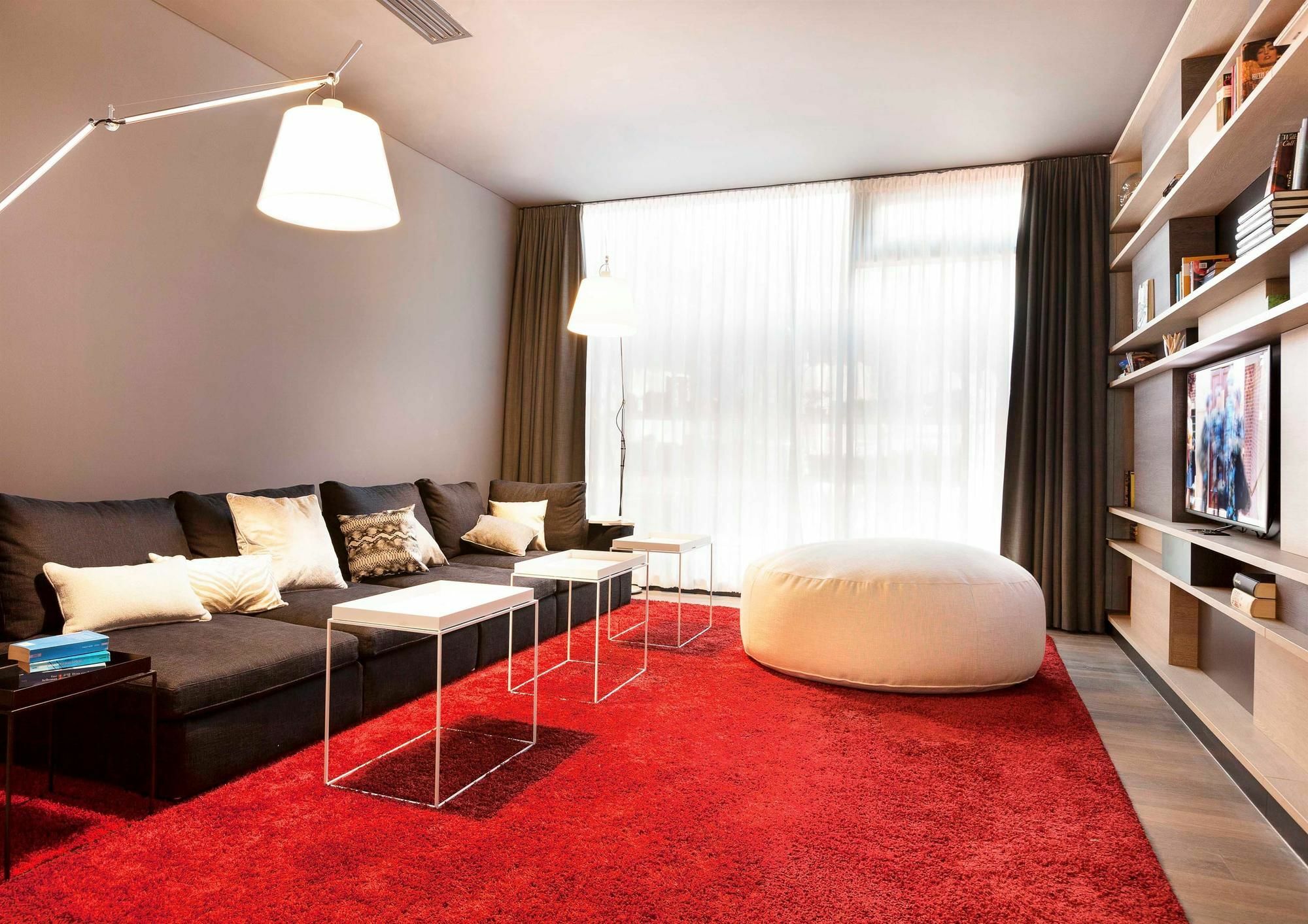Living Frankfurt Hotel 4*